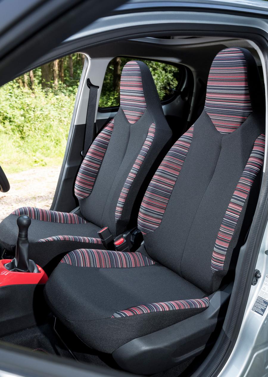  Citroen C1 2014 года  (UK) (фото 35 из 37)